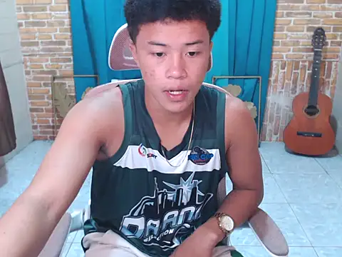 Snapshot of ur_naughtyboy_patrick chatting on November 28, 2025, 11:27 pm ur naughtyboy patrick online show from November 28, 2025, 11:27 pm