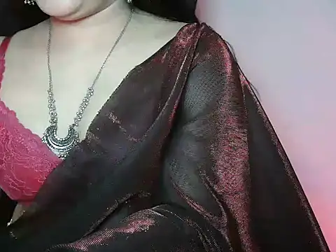 Snapshot of Royal_zara chatting on February 25, 2026, 3:01 pm Royal zara online show from February 25, 2026, 3:01 pm