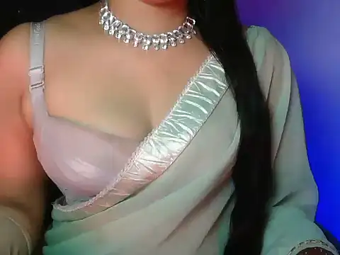Snapshot of Royal_zara chatting on March 6, 2026, 3:18 pm Royal zara online show from March 6, 2026, 3:18 pm