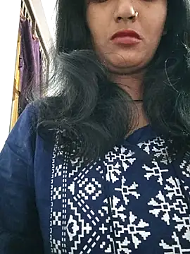 Snapshot of Janu-hasena chatting on November 10, 2025, 4:45 pm Janu-hasena online show from November 10, 2025, 4:45 pm