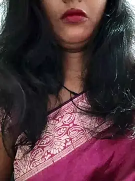 Snapshot of Janu-hasena chatting on October 27, 2025, 9:43 am Janu-hasena online show from October 27, 2025, 9:43 am