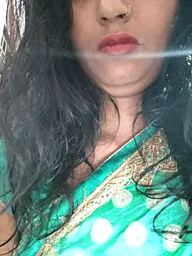 Snapshot of Janu-hasena chatting on October 25, 2025, 12:54 am Janu-hasena online show from October 25, 2025, 12:54 am