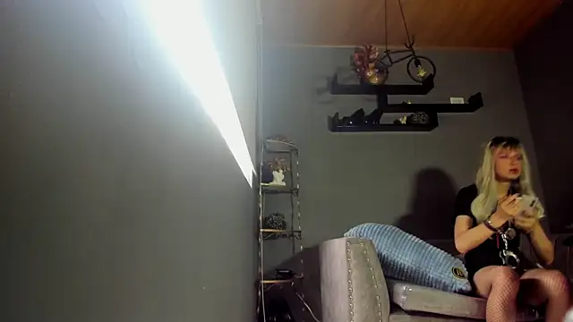 Oasis Fairy online show from October 29, 2025, 8:08 pm