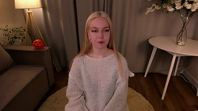 Snapshot of TinaStevenson chatting on October 29, 2025, 9:36 pm TinaStevenson online show from October 29, 2025, 9:36 pm