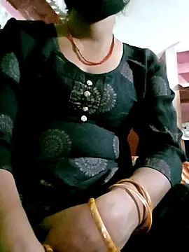 Snapshot of Sexy_Riya_Bhabhi chatting on November 2, 2025, 6:24 pm Sexy Riya Bhabhi online show from November 2, 2025, 6:24 pm