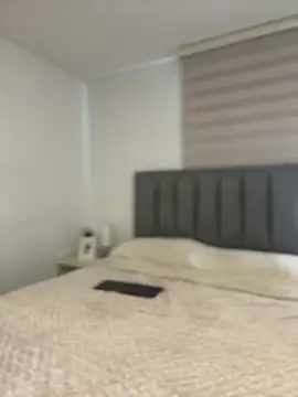 Isabella LaRue online show from April 12, 2026, 1:47 pm