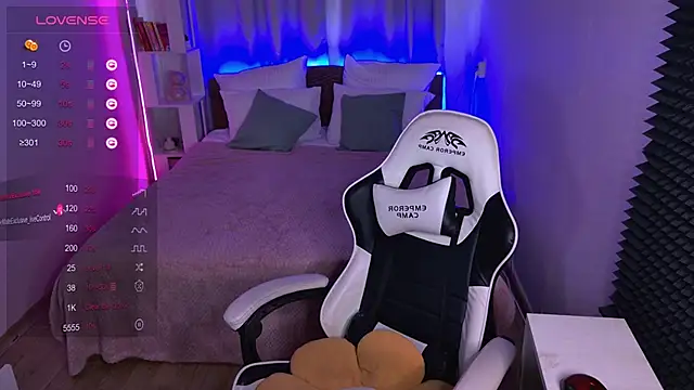 sofiisun online show from May 28, 2026, 2:08 am
