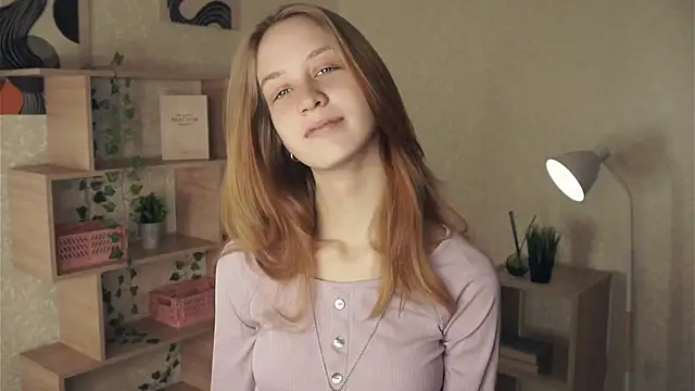 IveyColley online show from October 15, 2025, 7:49 am