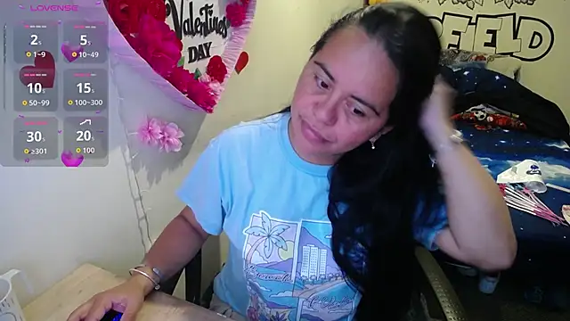 Miss  kendra  online show from April 9, 2026, 11:27 am