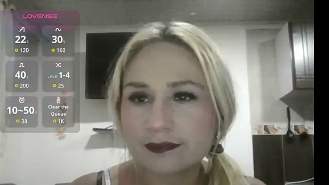 Snapshot of IvanaBliss chatting on January 16, 2026, 2:48 am IvanaBliss online show from January 16, 2026, 2:48 am