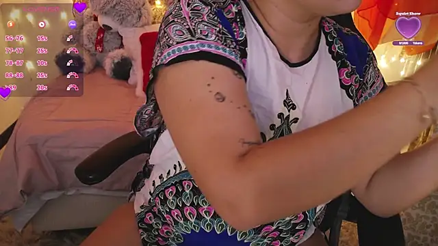 krishnaveni   online show from November 26, 2025, 1:44 pm