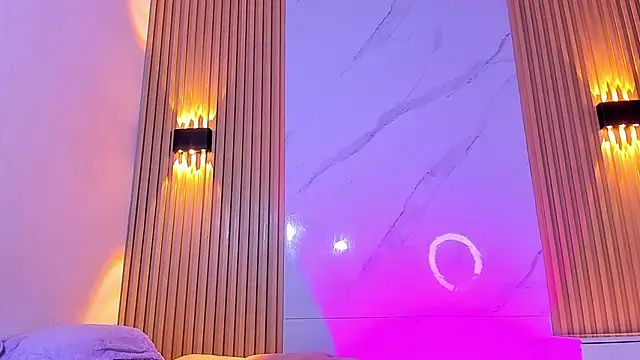 Ethan thouse online show from November 14, 2025, 7:06 pm