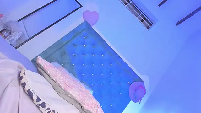 Snapshot of ChocoBunny1 chatting on April 11, 2026, 7:45 am ChocoBunny1 online show from April 11, 2026, 7:45 am