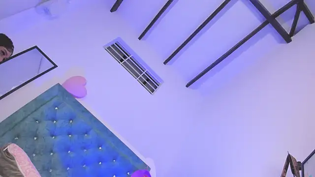 Snapshot of ChocoBunny1 chatting on April 13, 2026, 3:10 am ChocoBunny1 online show from April 13, 2026, 3:10 am