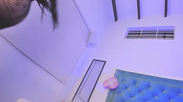 Snapshot of ChocoBunny1 chatting on April 12, 2026, 2:59 am ChocoBunny1 online show from April 12, 2026, 2:59 am