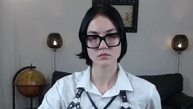 Marie Fitch online show from October 23, 2025, 10:41 pm