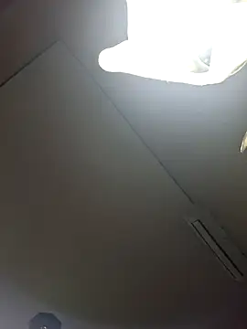 TeresaRufo online show from November 5, 2025, 8:45 pm