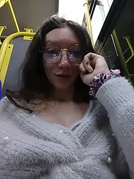 Snapshot of Lucy_colee chatting on November 17, 2025, 12:25 am Lucy colee online show from November 17, 2025, 12:25 am