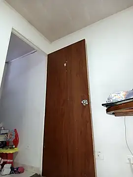 Snapshot of Lucy_colee chatting on October 22, 2025, 2:05 pm Lucy colee online show from October 22, 2025, 2:05 pm