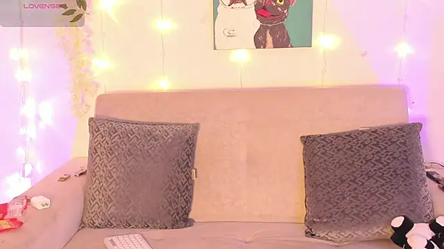 lua boy online show from April 9, 2026, 3:08 am