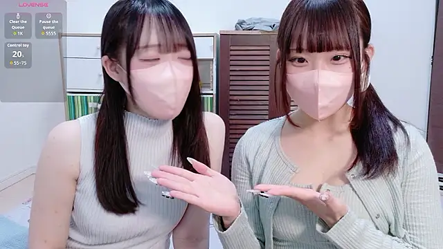 KaYo sorriso online show from July 26, 2026, 2:07 am