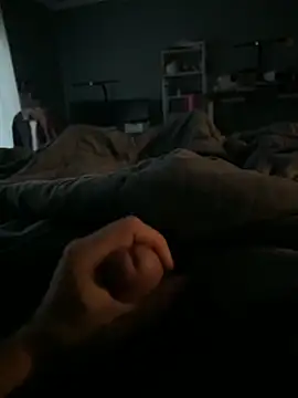 Snapshot of Beastyfuck chatting on February 15, 2026, 12:26 pm Beastyfuck online show from February 15, 2026, 12:26 pm