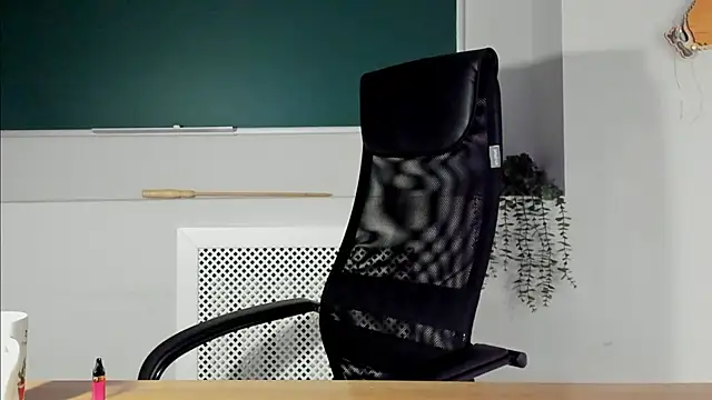 Snapshot of ClaireMathis chatting on March 22, 2026, 2:51 pm ClaireMathis online show from March 22, 2026, 2:51 pm