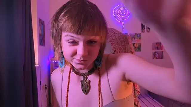 Snapshot of liquid0fluid0 chatting on November 19, 2025, 3:34 pm liquid0fluid0 online show from November 19, 2025, 3:34 pm