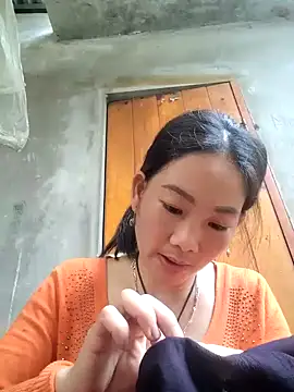 gio-thu online show from March 26, 2026, 2:43 am