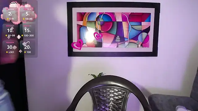 Kari Ruiz  online show from April 9, 2026, 10:27 pm