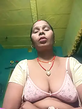 Snapshot of Rt_shreya chatting on November 26, 2025, 4:51 pm Rt shreya online show from November 26, 2025, 4:51 pm