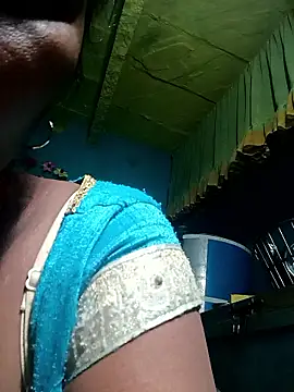 Snapshot of Rt_shreya chatting on December 3, 2025, 7:46 pm Rt shreya online show from December 3, 2025, 7:46 pm