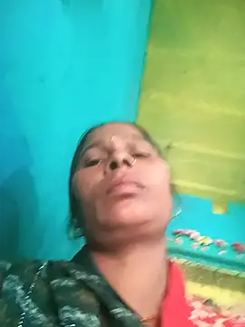 Snapshot of Rt_shreya chatting on November 19, 2025, 4:45 am Rt shreya online show from November 19, 2025, 4:45 am