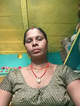 Snapshot of Rt_shreya chatting on November 20, 2025, 6:36 am Rt shreya online show from November 20, 2025, 6:36 am