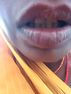 Snapshot of Rt_shreya chatting on November 29, 2025, 9:20 am Rt shreya online show from November 29, 2025, 9:20 am