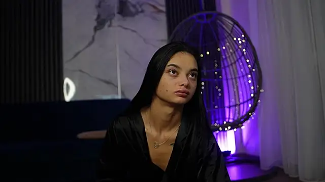 Snapshot of RachelRavee chatting on December 4, 2025, 5:17 am RachelRavee online show from December 4, 2025, 5:17 am