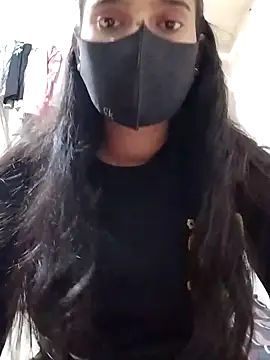 lovelypriya  online show from November 5, 2025, 3:26 pm