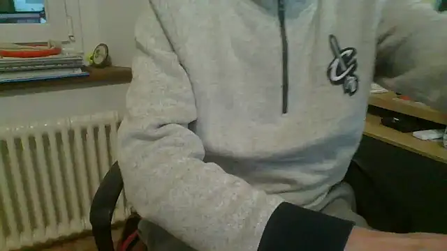 Snapshot of Kawayleo chatting on February 22, 2026, 8:43 pm Kawayleo online show from February 22, 2026, 8:43 pm