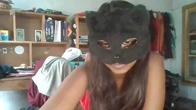 Nora-2003 online show from April 5, 2026, 4:30 am