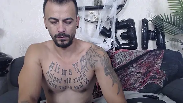 RyanVibe online show from October 23, 2025, 11:42 am