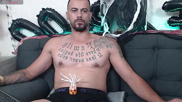 RyanVibe online show from October 31, 2025, 2:46 pm