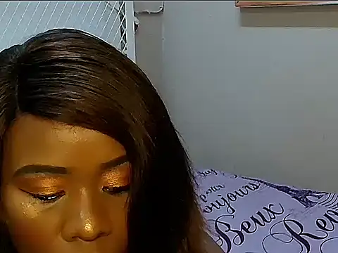 EsotericPaloma online show from October 30, 2025, 6:44 am