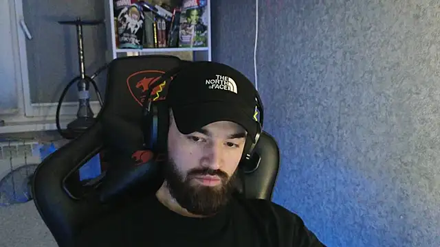 Snapshot of Nik_Namee chatting on November 30, 2025, 9:04 pm Nik Namee online show from November 30, 2025, 9:04 pm