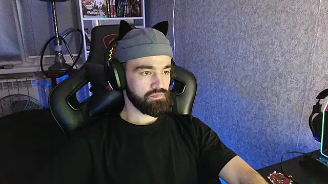 Snapshot of Nik_Namee chatting on October 30, 2025, 1:37 am Nik Namee online show from October 30, 2025, 1:37 am