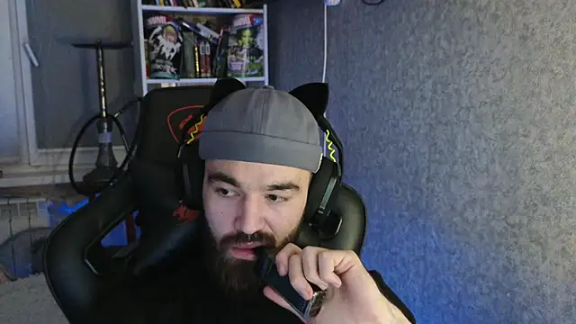 Snapshot of Nik_Namee chatting on December 1, 2025, 5:47 pm Nik Namee online show from December 1, 2025, 5:47 pm