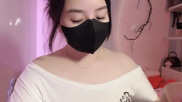 Snapshot of BeChinh_Lee chatting on May 14, 2026, 3:09 pm BeChinh Lee online show from May 14, 2026, 3:09 pm