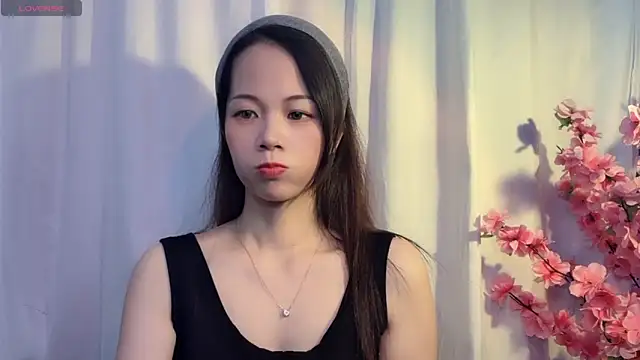 Snapshot of Lynnalltop-165-KeKe chatting on October 17, 2025, 7:00 am Lynnalltop-165-KeKe online show from October 17, 2025, 7:00 am