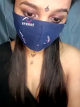 Snapshot of CUTE-567 chatting on November 8, 2025, 8:23 pm CUTE-567 online show from November 8, 2025, 8:23 pm