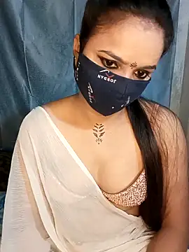 Snapshot of CUTE-567 chatting on November 16, 2025, 9:47 am CUTE-567 online show from November 16, 2025, 9:47 am