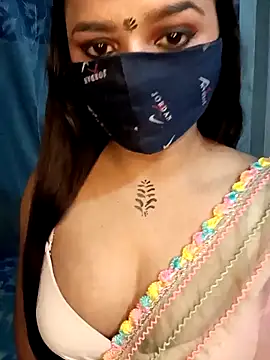 Snapshot of CUTE-567 chatting on November 24, 2025, 4:51 pm CUTE-567 online show from November 24, 2025, 4:51 pm